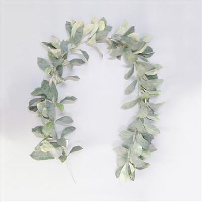 Kalungan Dedaunan Tiruan